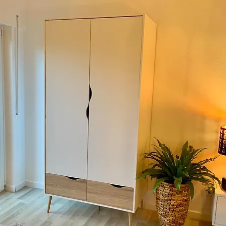 Apartment 'das Kleine Feine' - Ruhige, Helle Mit Parkplatz Und Balkon *