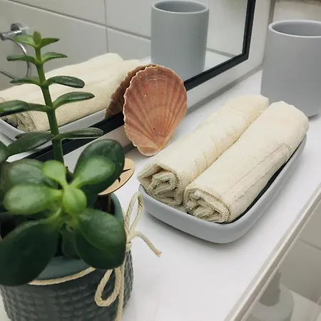 'das Kleine Feine' - Ruhige, Helle Mit Parkplatz Und Balkon * Pforzheim