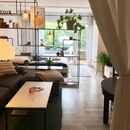 Apartment 'das Kleine Feine' - Ruhige, Helle Mit Parkplatz Und Balkon *