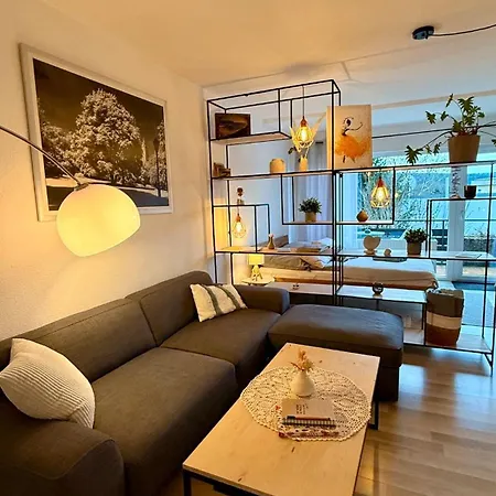 Apartment 'das Kleine Feine' - Ruhige, Helle Mit Parkplatz Und Balkon